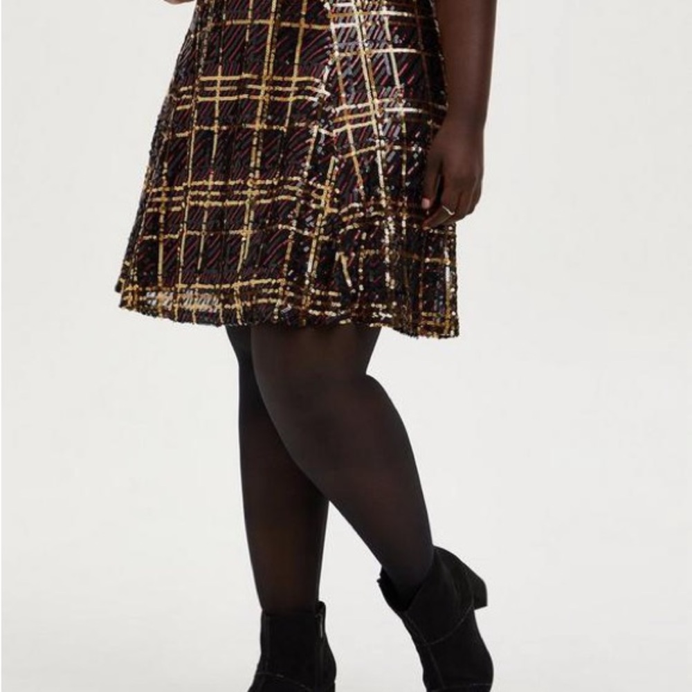Torrid Black and Gold Plaid sequin Skirt